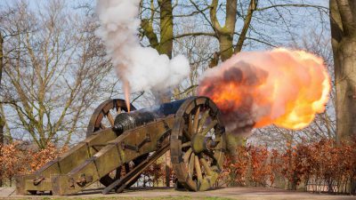 Grols kanon op de Kanonswal – Groenlo