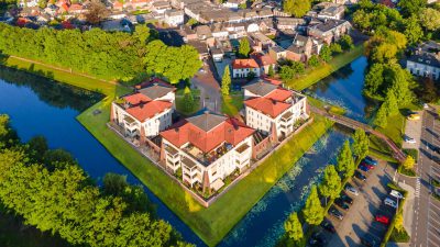 Bolwerk Houtwal Groenlo – Luchtfoto met gracht en vestingstructuur