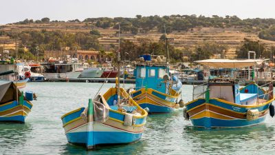 Traditionele vissersboten in Marsaxlokk, Malta